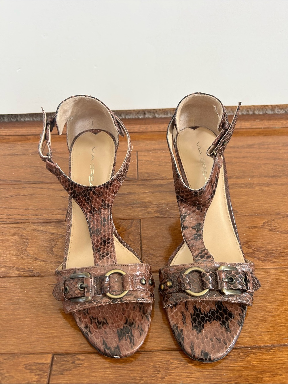 Via Spiga Brown Snakeskin T-Strap Heels